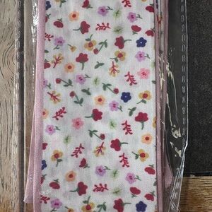 Floral Patterned bag scarf nip